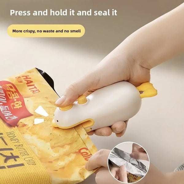 Mini Portable Vacuum Sealer for Home Use, Compact Food Sealing Machine, Plastic Bag Sealer for Snacks